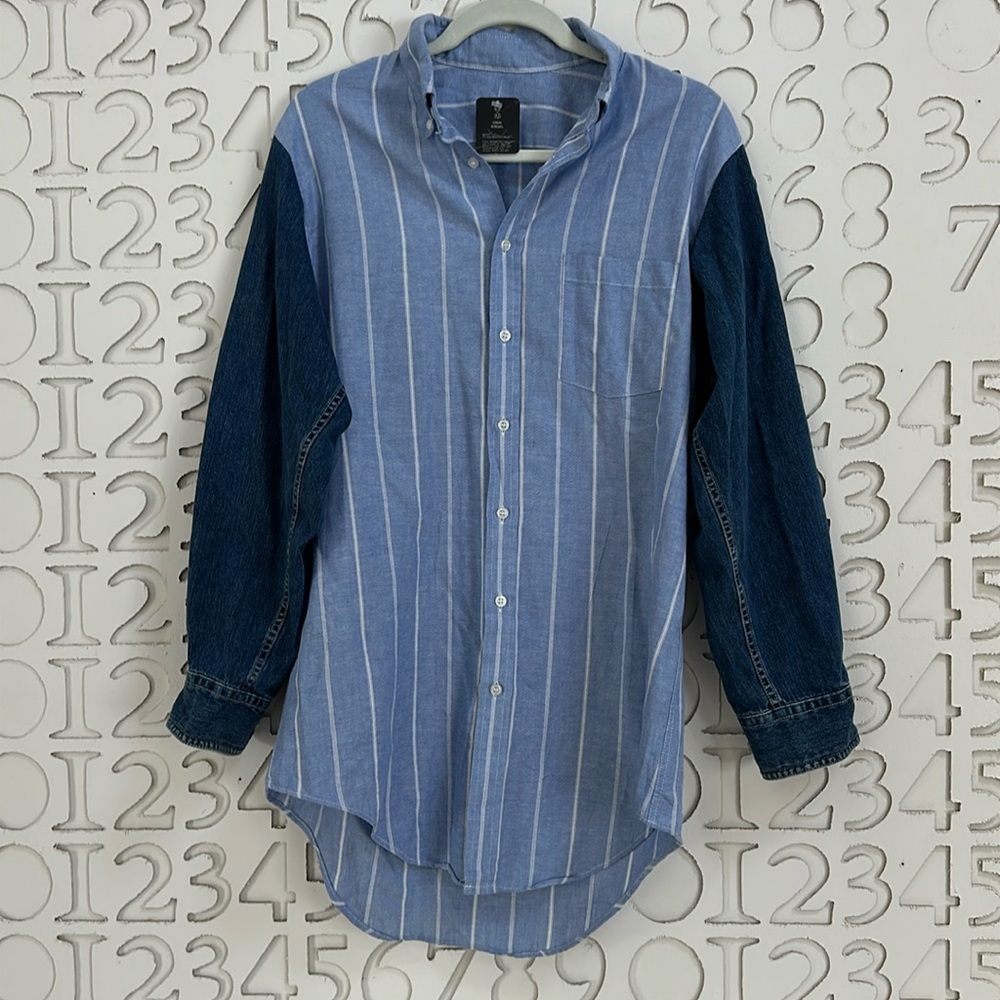 Urban Renewal from Urban Outfitters cotton shirt with denim sleeves.